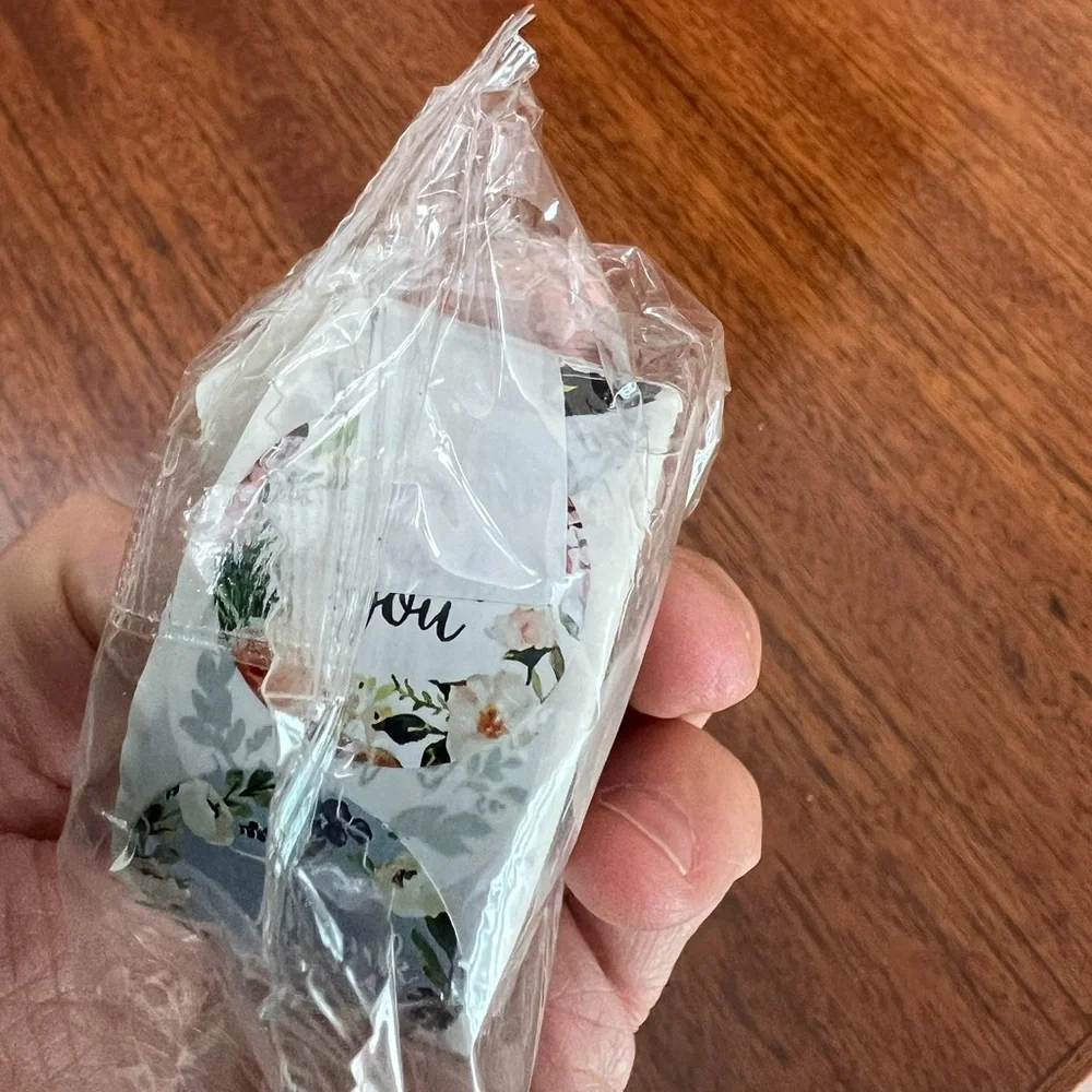 Roll of 500 Thank You Stickers For Packages